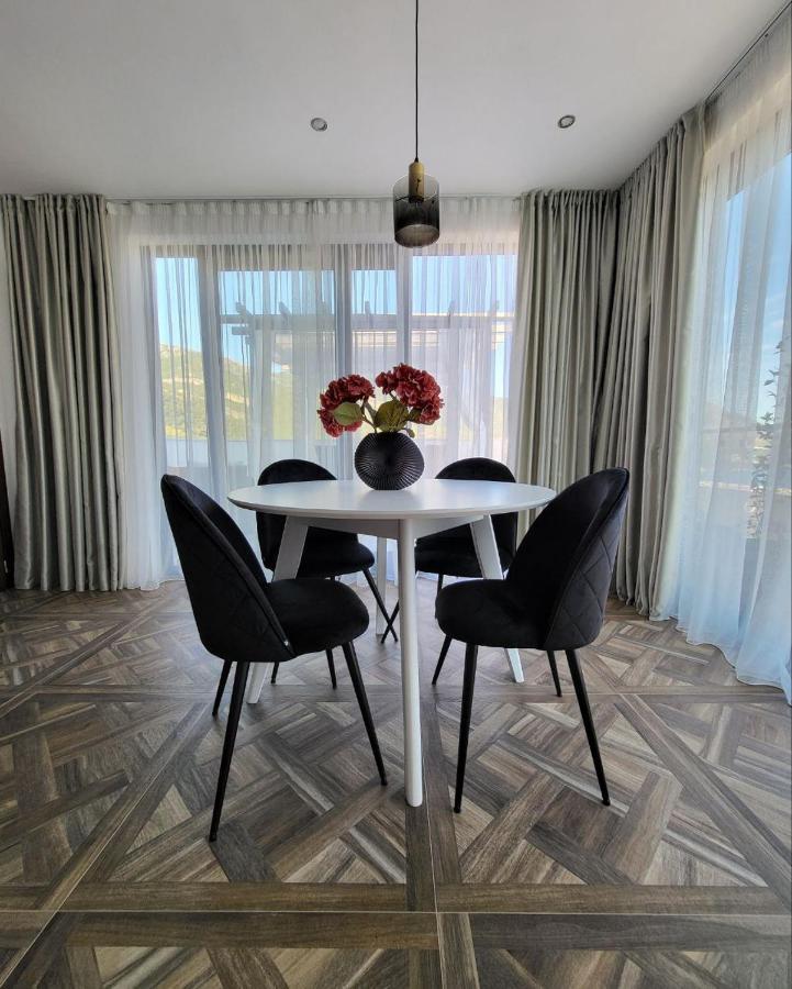 Ferienwohnung Montedreams Royal Budva Exterior foto
