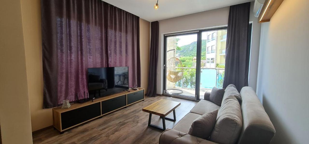 Ferienwohnung Montedreams Royal Budva Exterior foto